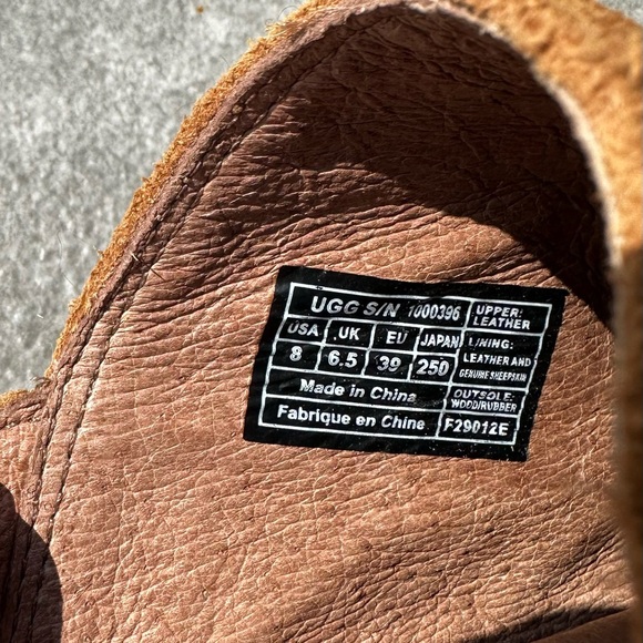 NWOT Ugg Australia Studded Dafni Clogs - Picture 8 of 9